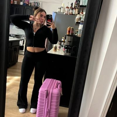 Cherylann547's profile picture. 