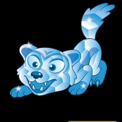 bee__wells's profile picture. 👮🏾‍♂️ NFT enthusiast & Michigan Wolverines fan @DDTpong Founder