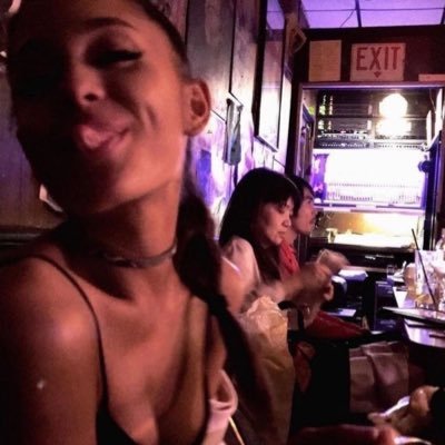 soumguuk's profile picture. astéroïde B-612