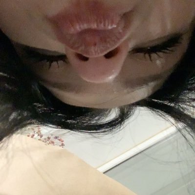 laisfps's profile picture. só reclamações e palavras de baixo calão | usuária de Valorant