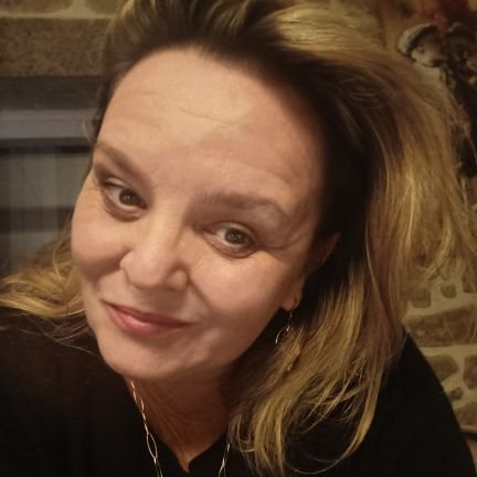 ansobreizh's profile picture. Bretonne , co associée en agriculture, présidente caisse locale CA Auray, recherche nouveau projet pro. Mer , sport ,chant et rire, team border collie #FrAgTw