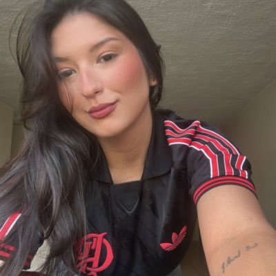 giuliachagass's profile picture. Flamengo, és um modo de vida, meu maior prazer.
