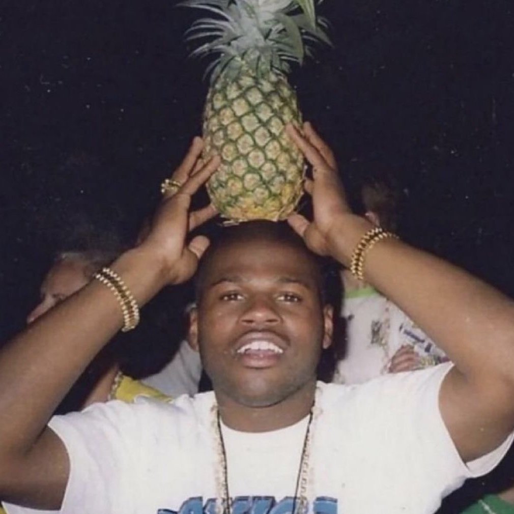 Sum1major's profile picture. 🇯🇲🗽🇬🇧 God Family & Money in that order💯