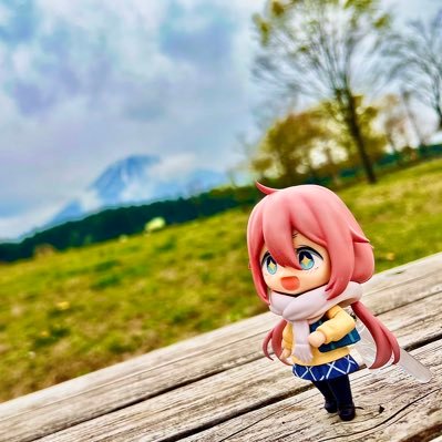 Tsu_Kun_nade223's profile picture. ゆるキャン△サマポケ大好き✨なでしこ&メイ&蒼推し✨ ねんどろいどのなでリンを連れて色んなところに行ってたのしい、更新中してます！無言フォロー失礼します！ゆるキャン△好きと繋がりたい！