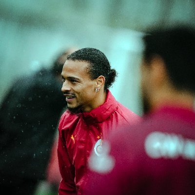 efeterimx's profile picture. akıl hastanesini arayın abi

#TekKrallık - #WeAreGala