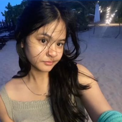 felizanalog's profile picture. jkt/sby - Med Student 👩🏻‍⚕️🩻🩺⚕️. ── ★ || @cimsanasional | @aiesecindonesia | @scopecimsa ── .✦ | 💌 Gadis Sampul | space for analog an study tweet ♡