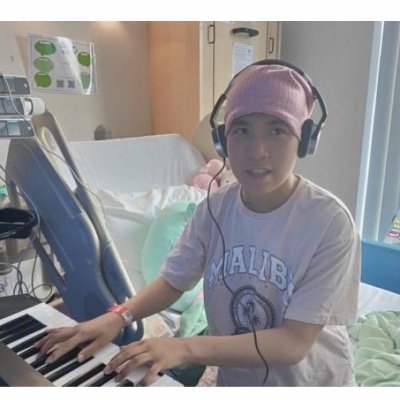 standstron21652's profile picture. Fundraising for 16 year old Sophia to have life saving treatment abroad for her rare leukemia covering medical treatment costs