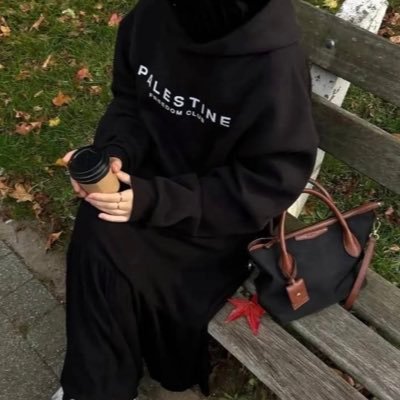 SamaS38579's profile picture. إنما يرحم الله من عباده الرحماء ..