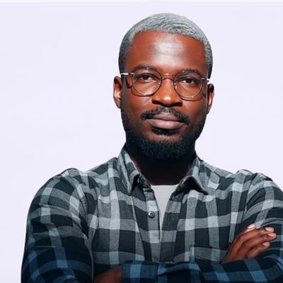 OyabureZakari's profile picture. Mobile App Developer🔸I build fast, reliable, & visually appealing apps. My goal is to turn your ideas into elegant, performant app solutions that users love ⚡☔