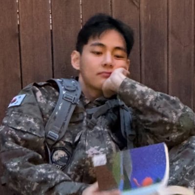 badgirlsdown's profile picture. อารมชั้นก็มีแต่ถ้าไม่มีถุงก็อดเว้ย ◜◡‾)₎⁾⁾