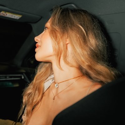 eecegursoy's profile picture. 