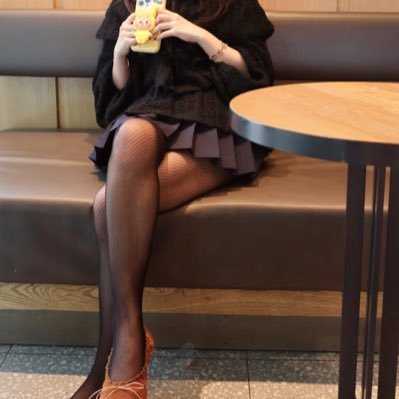 zhi_cai79805's profile picture. 