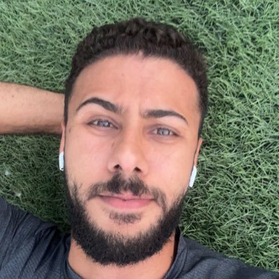 Ahmedeldeeb96's profile picture. سكت أهل الحق عن الباطل حتى ظن اهل الباطل أنهم على حق 
أملي أن يرضى الله عني ✌
رحم الله أمي  🤍
 فقال ربي إني لما أنزلت الي من خير فقير