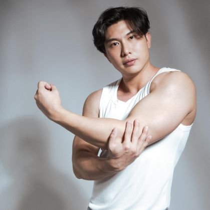 88DoubleDragon's profile picture. Medical Doctor | Endocrinology, Diabetes and Metabolism (內分泌新陳代謝) | Internal Medicine (內科) | Researcher | Teacher | Fitness Buff  | Tweets = personal views