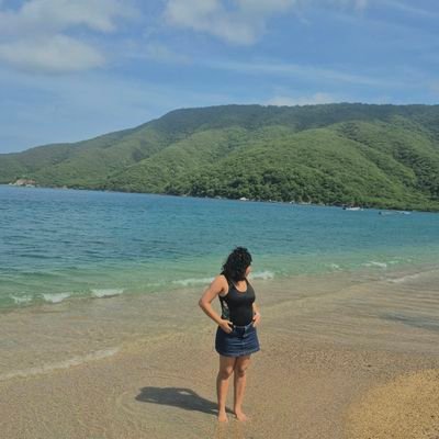 fannya712's profile picture. 