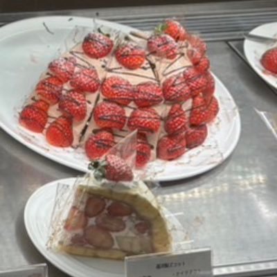 FP0Q6xtaBM90087's profile picture. 