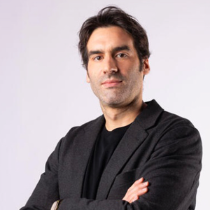 pierremerin's profile picture. Responsable des réseaux sociaux et vidéo digitale @TF1Info @LCI