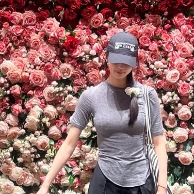 jjzheng0704's profile picture. 