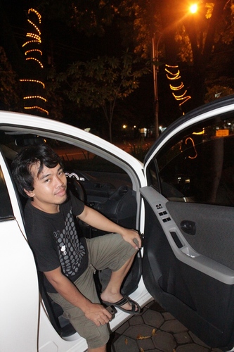 herdifumiabe's profile picture. I learn from the past an i learn by the dreams..