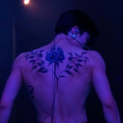 gukbabteen's profile picture. 🤷🏻‍♀️