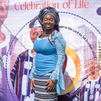 DebbyOnala's profile picture. God is in the midst of her 💖