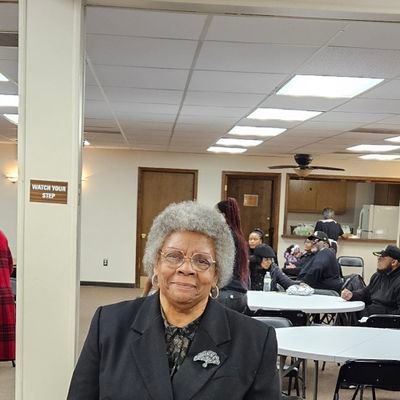 francyne_m81585's profile picture. 