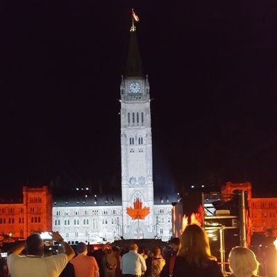 AdamaManicni's profile picture. Full-Time Futures Trader ES intraday, also swing trade ETFs 2-7 day holds. Fully transparent approach. Posts for my notes only!