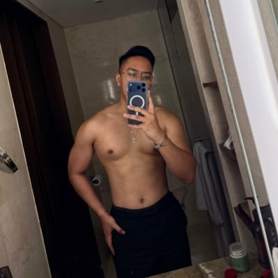 namdhosan's profile picture. 