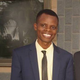 Redlena25's profile picture. 