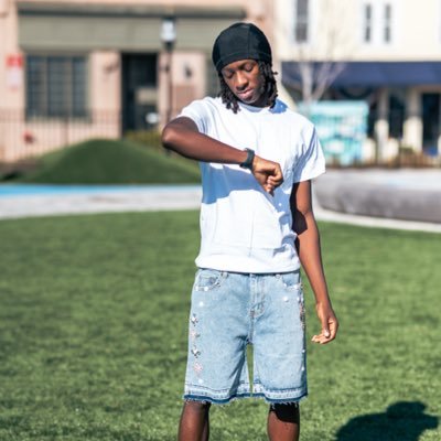 wakeuplorsleepy's profile picture. 