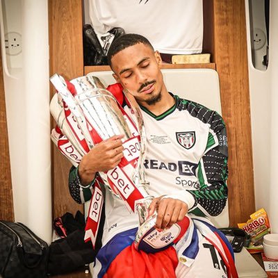 LEFOOTX19's profile picture. TIKTOK : le.footx19