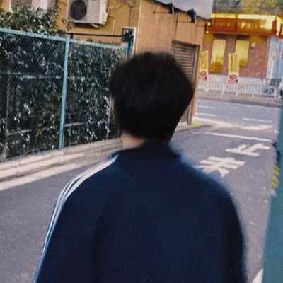 PutriCutNa17922's profile picture. 