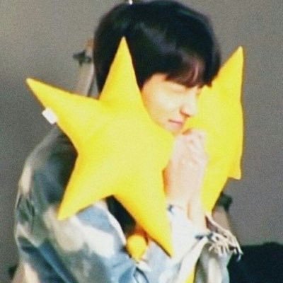 goIdenka's profile picture. 