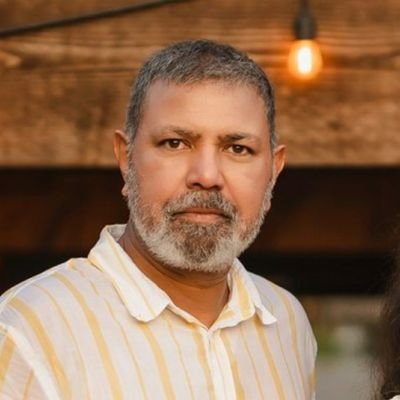 ashirazeemgill's profile picture. اپنے مزاج کو سٹیٹ کا نام دے دیا ہے، جو مزاج کے مطابق نہیں وہ اینٹی سٹیٹ ہے- (منظور پشتین)