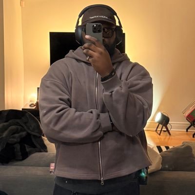 LLCoolChris_'s profile picture. Staff Software Engineer & Twitch partner. My banner is how you're supposed to cook your steak