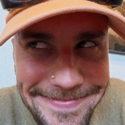 kidrhlpurpose's profile picture. fora daqui sou estudante de psicologia • taurina • fan account • justin follow (até do lançamento de Swag)