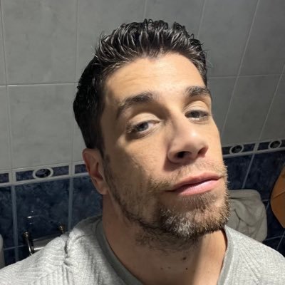 conemedeborgas's profile picture. De mudanza