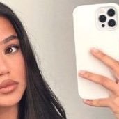 mia_chelse's profile picture. Krkrkr/manga 🥰🥰