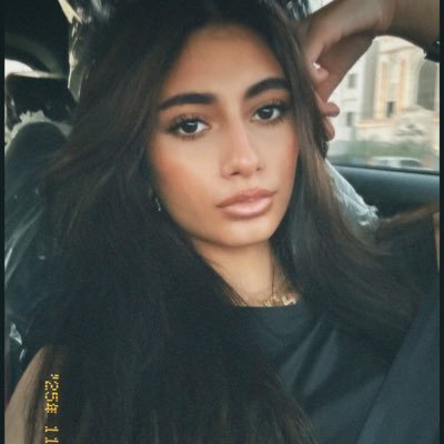 zlh2x_'s profile picture. 