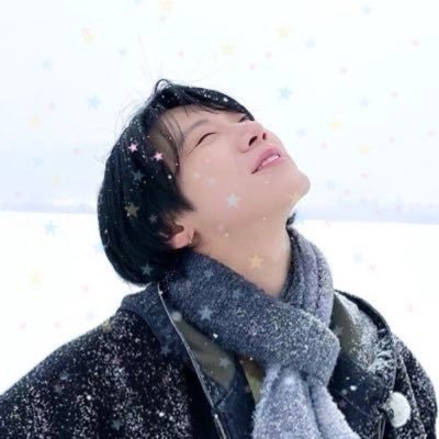 b1uejscr's profile picture. 🤲🏽🐈🐈‍⬛🍎🏡