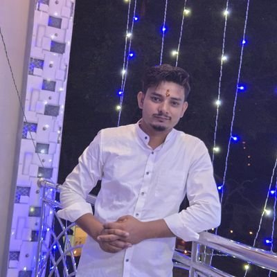 PanditMayankDi1's profile picture. 🚩 खंड अध्यक्ष बजरंग दल महराजपुर🚩