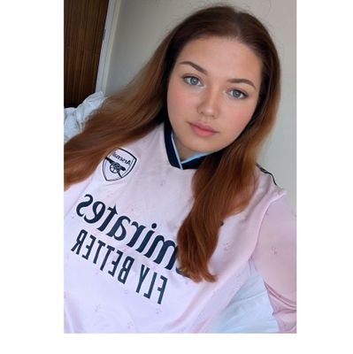 mollsAFC's profile picture. Mother 🤍
Arsenal & F1 ⚽🏎️
Country life 🌳🌲