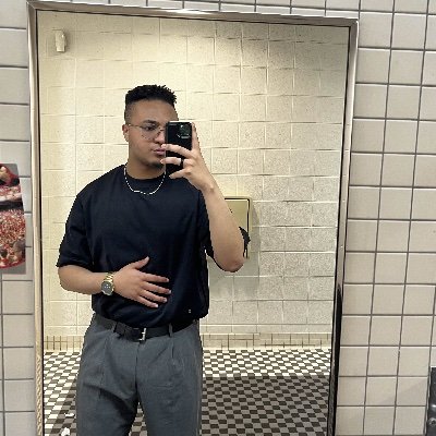 ImPhysix's profile picture. Dir. of Esports @UofMaryland/@TerpsEsports | Co-Founder @CollegeCOD | 2x @EsportsAwards Finalist | VP @voicecollegiate | BoD @CFGC_g | Prev. Too many things