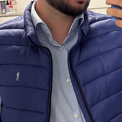 muwa3id's profile picture. Franz Kafka gemischt mit Dostoyevski und ein bisschen Al Ghazâli