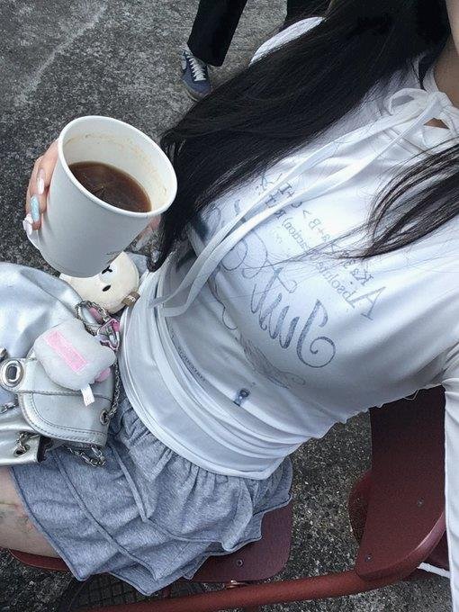 Jainkum40711351's profile picture. 33歳未婚女性エステティシャン