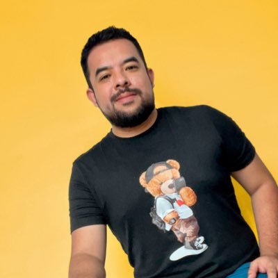 comargs's profile picture. extraordinariamente normal🧔🏻‍♂️✨🐼 📍Mexico