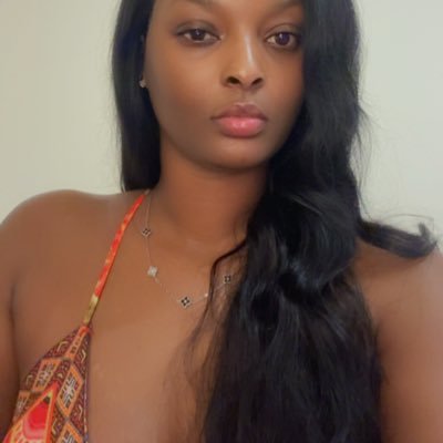 yabamongo's profile picture. 𝒎’𝒊𝒏𝒕𝒆𝒓𝒅𝒊𝒓𝒆 𝒄’𝒆𝒔𝒕 𝒎’𝒊𝒏𝒄𝒊𝒕𝒆𝒓