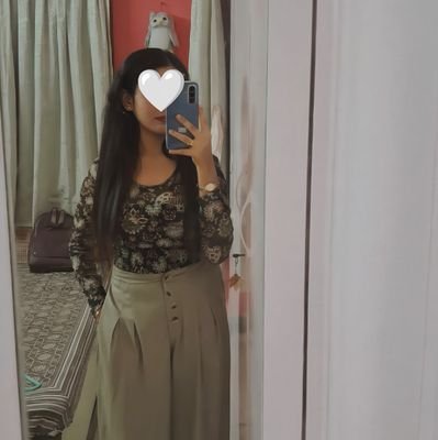 alooparanthhe's profile picture. Barbie doll ki tooti mundi!! 🪰🫜🦼