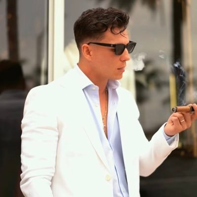 RayTrap__'s profile picture. Co-Founder of @vaultodotfun - Business Inquiries ray@weruntheinternet.com