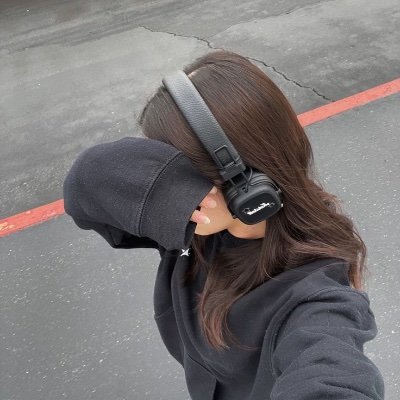 WiraAly's profile picture. Dead Account